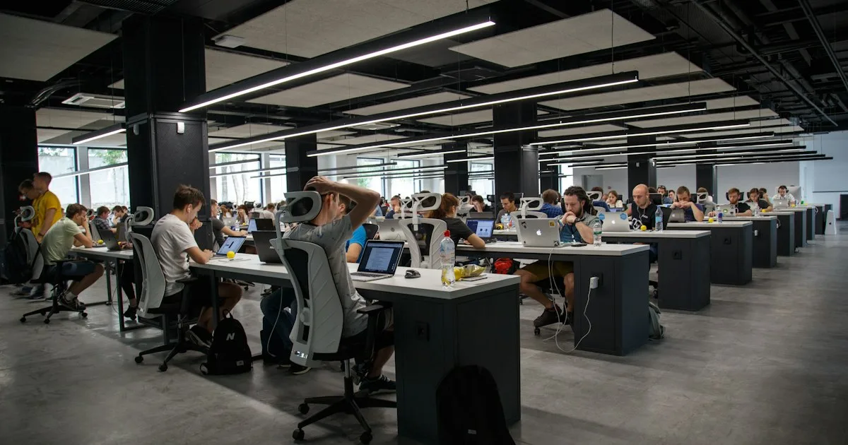 Backup e Monitoramento de Sites: O Seguro de Vida Digital da Sua Empresa